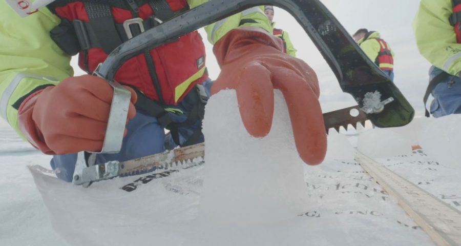 Salju di Arktika Mengandung Mikroplastik Dalam Jumlah Besar